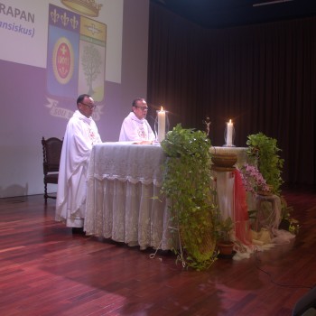 Misa Pembuka